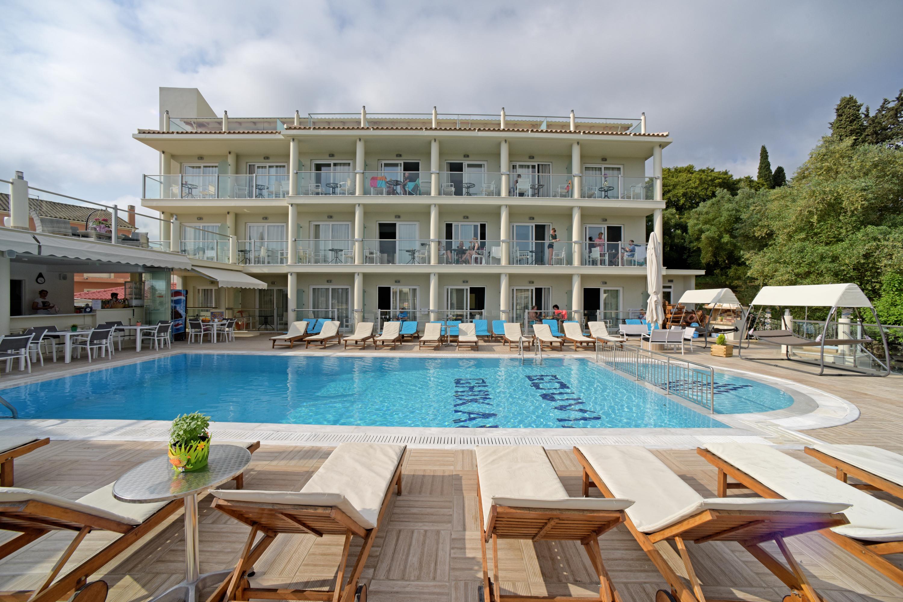 Palapart Gikas Suites And Studios Gouvia Exterior foto